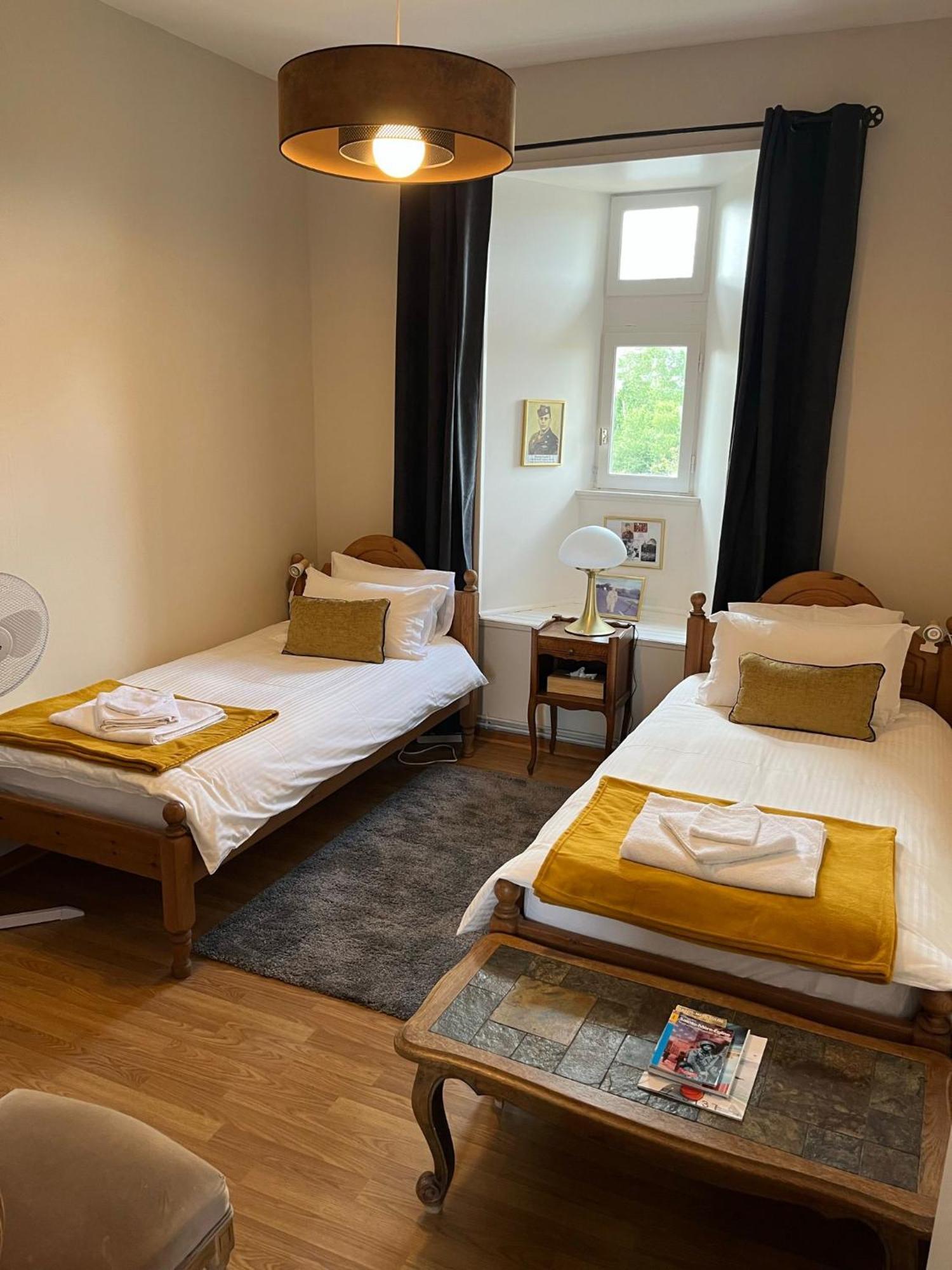 La Fiere Bridge Guest House Amfreville  Екстер'єр фото
